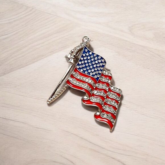 American Flag Rhinestone Silver Tone Brooch Pin - Picture 3 of 4